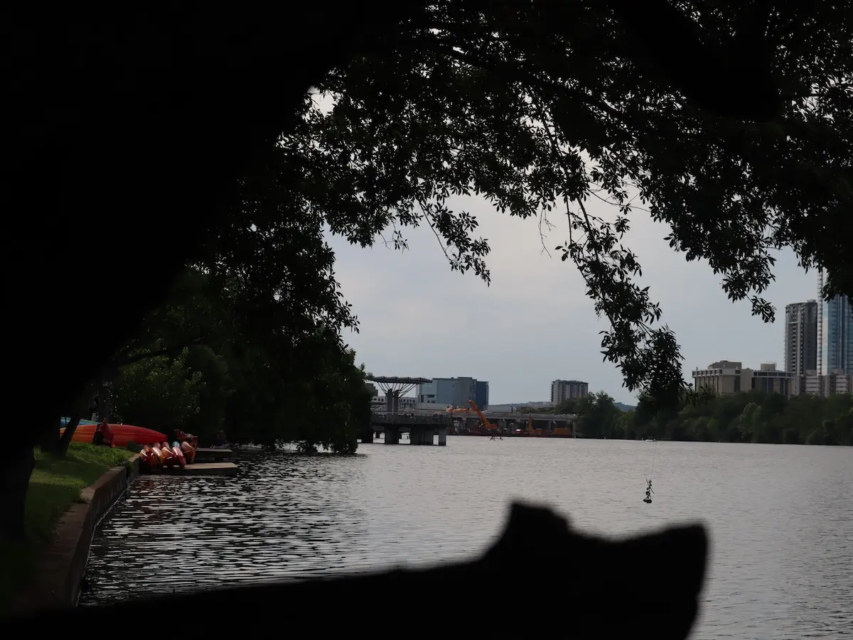 Live Love Paddle kayaking and paddleboarding on Lady Bird Lake, Austin